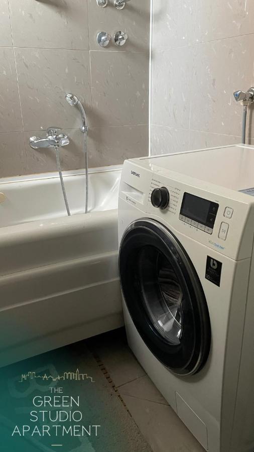 Green Studio Apartment ซาราเยโว ภายนอก รูปภาพ